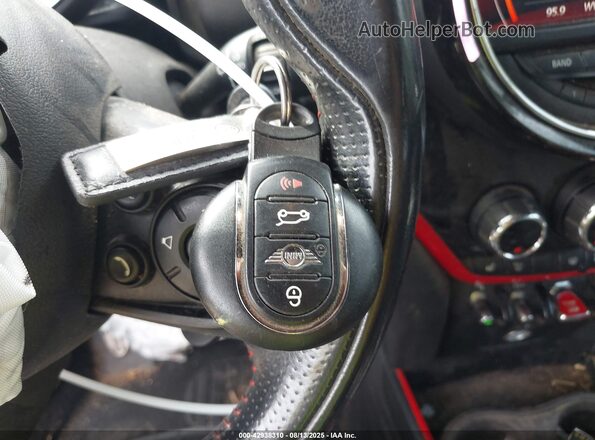 WMZYZ9C02L3H61918 2020 MINI COOPER Черный Вид панели приборов
