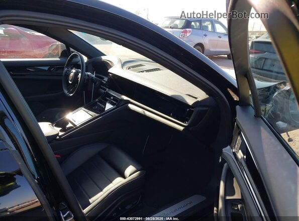 WP0AA2YA8SL001781 2025 PORSCHE PANAMERA Черный Вид салона спереди