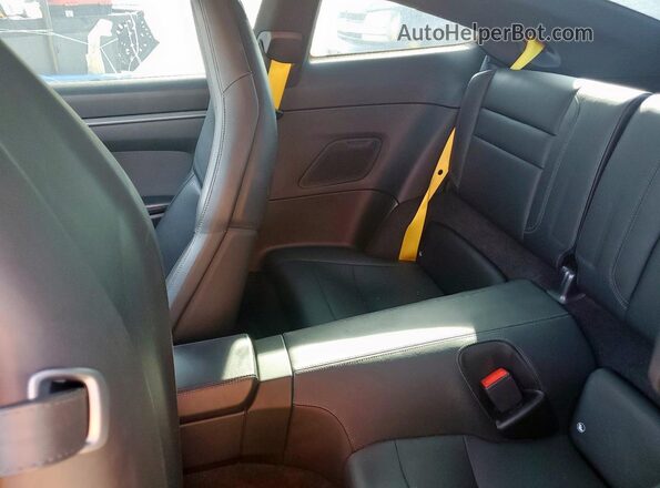 WP0AB2A90LS225454 2020 PORSCHE 911 Yellow უკანა სავარძლების ხედი
