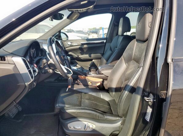 WP1AA2A20HKA83151 2017 PORSCHE CAYENNE Black Սալոնի դիմացի տեսք