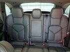 2017 Porsche Cayenne Silver vin: WP1AA2A25HKA83517
