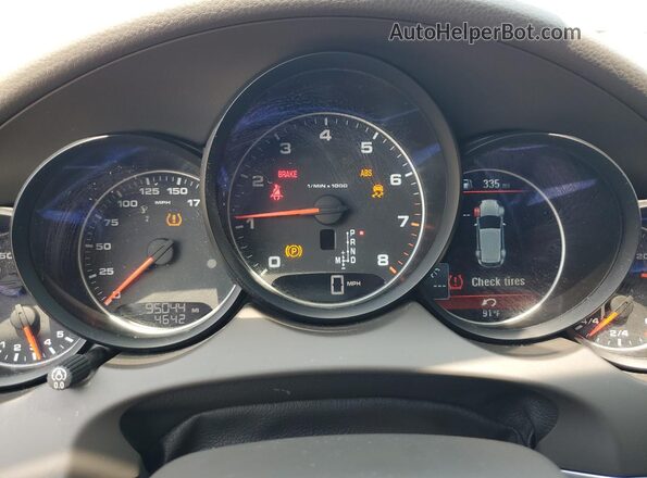 WP1AA2A25HKA83517 2017 PORSCHE CAYENNE Silver Widok zestawu wskaźników