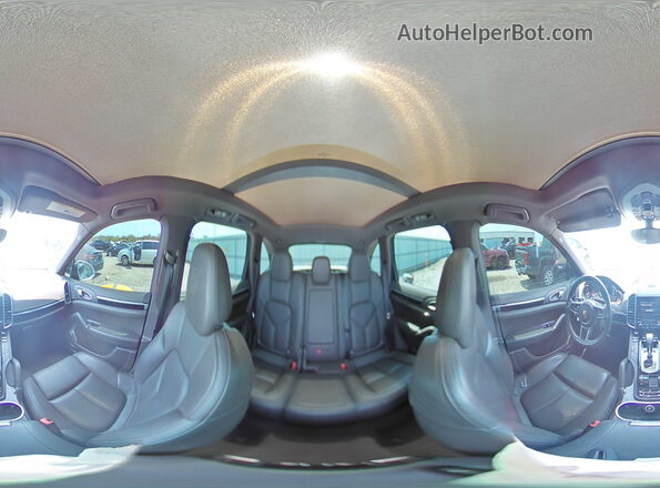 WP1AA2A25HKA83517 2017 PORSCHE CAYENNE Silver Widok wnętrza 360 stopni