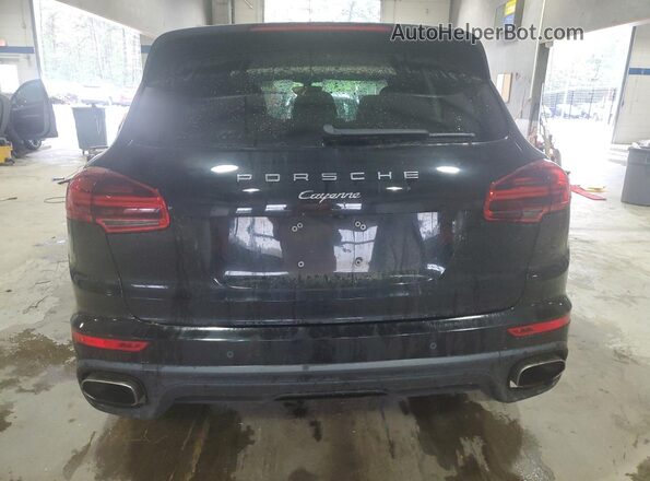 WP1AA2A27HKA86824 2017 PORSCHE CAYENNE Черный Вид сзади