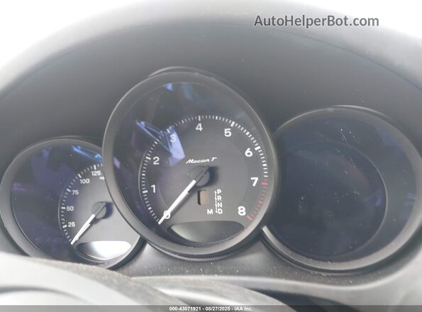 WP1AA2A51PLB01918 2023 PORSCHE MACAN Белый Вид задних сидений