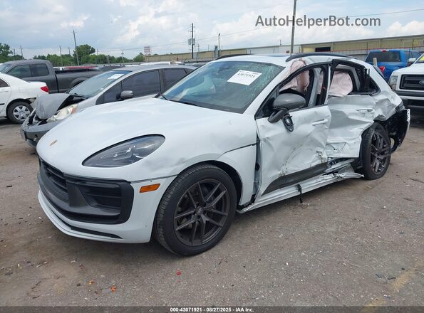WP1AA2A51PLB01918 2023 PORSCHE MACAN Белый Передняя левая четверть