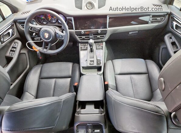 WP1AA2A52RLB00960 2024 PORSCHE MACAN Белый Вид панели приборов