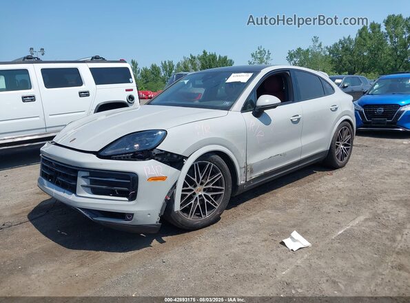 WP1BA2AY5RDA50967 2024 PORSCHE CAYENNE Gray Vista tres cuartos delantera izquierda