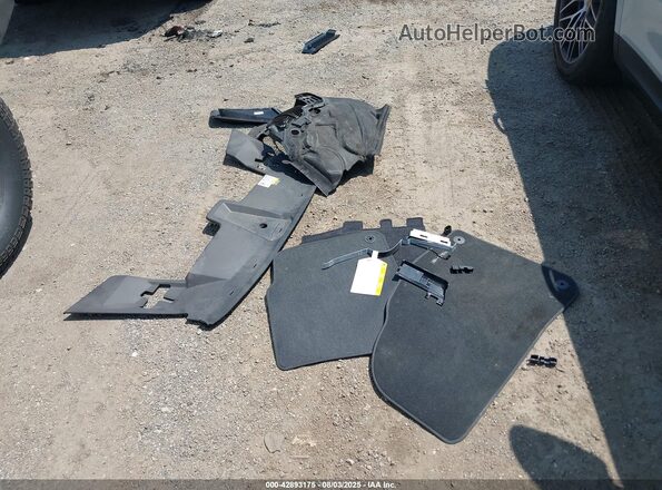 WP1BA2AY5RDA50967 2024 PORSCHE CAYENNE Gray Vista del salpicadero