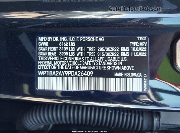 WP1BA2AY9PDA26409 2023 PORSCHE CAYENNE Dark Blue Vista del compartimento del motor