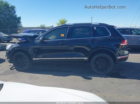WVGEP9BP8GD000603 2016 VOLKSWAGEN TOUAREG Черный Панорамный вид салона 360°