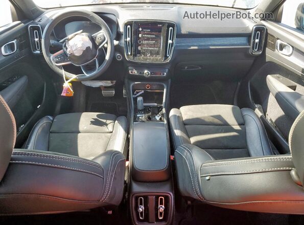 YV4162UM0M2450167 2021 VOLVO XC40 Синий Вид панели приборов