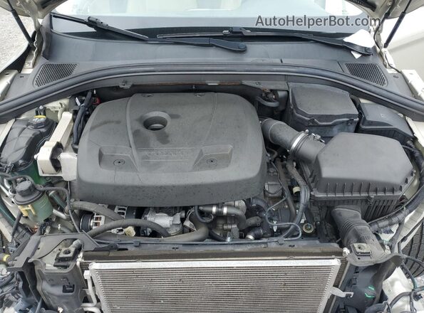 YV440MDU1H2070092 2017 VOLVO XC60 Cream Շարժիչի բաժամունքի տեսք