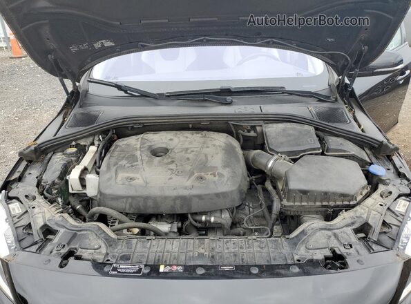 YV440MWK0H1031978 2017 VOLVO V60 Black Engine compartment view