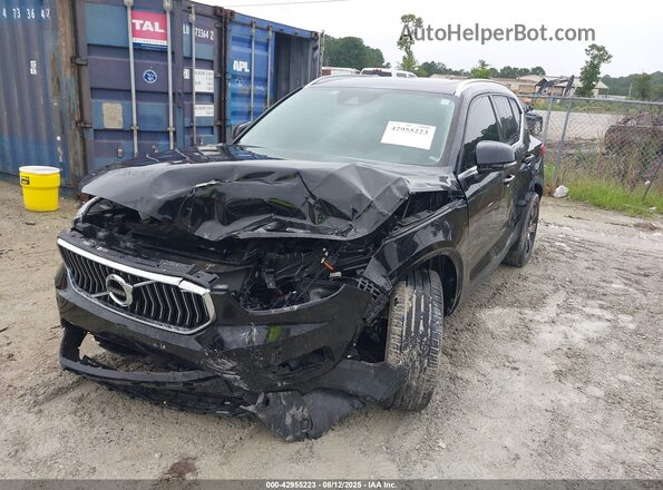 YV4AC2HL1L2275047 2020 VOLVO XC40 Black Вид спереду
