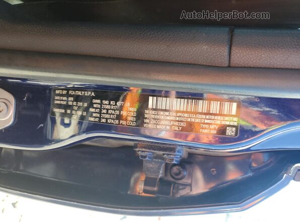ZACCJABB0JPH83363 2018 JEEP RENEGADE Blue Vista del compartimento del motor