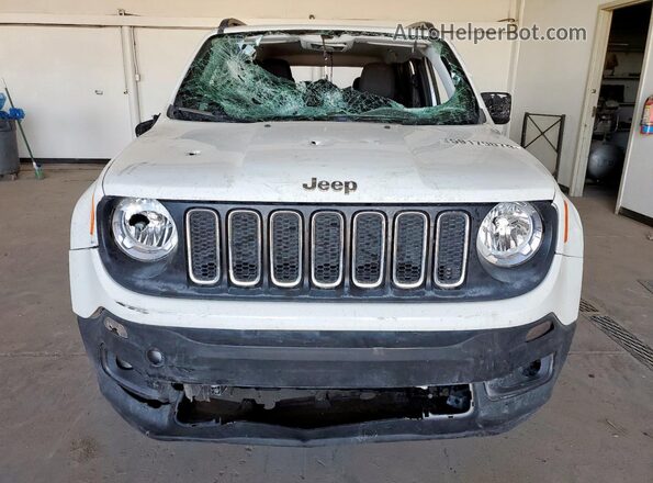 ZACCJABB4JPH68073 2018 JEEP RENEGADE White Widok z przodu