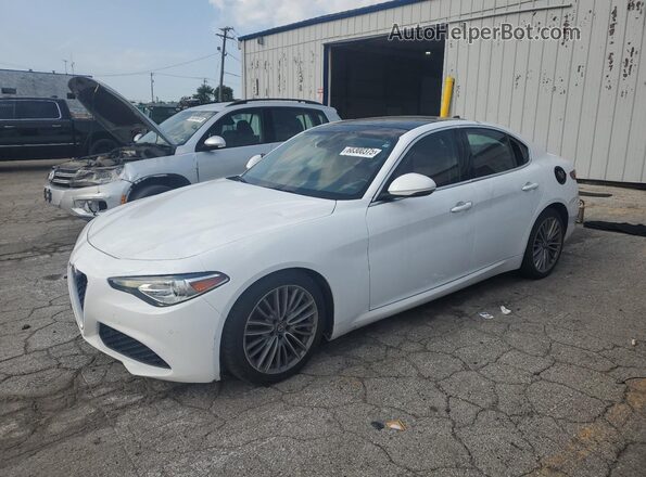 ZARFAECNXH7555624 2017 ALFA ROMEO GIULIA Белый Передняя левая четверть