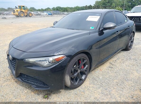 ZARFAMAN9L7625684 2020 ALFA ROMEO GIULIA Black Przód lewy