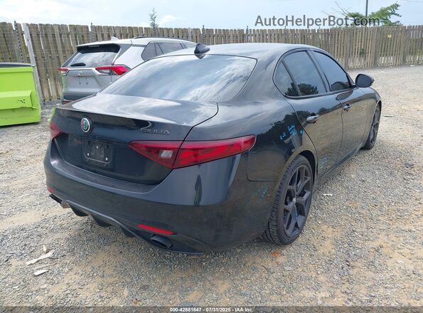 ZARFAMAN9L7625684 2020 ALFA ROMEO GIULIA Black Tył prawy