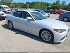 2022 Alfa Romeo Giulia Sprint Rwd Turquoise vin: ZARFAMAN9N7664570