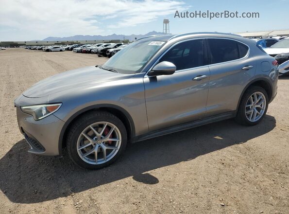 ZASFAKBNXJ7B98405 2018 ALFA ROMEO STELVIO Gray Передня ліва чверть