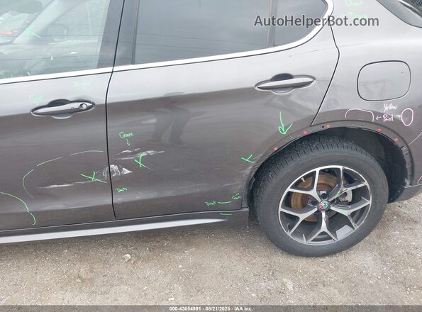 ZASPAKBN4L7C90410 2020 ALFA ROMEO STELVIO Серый Вид спереди