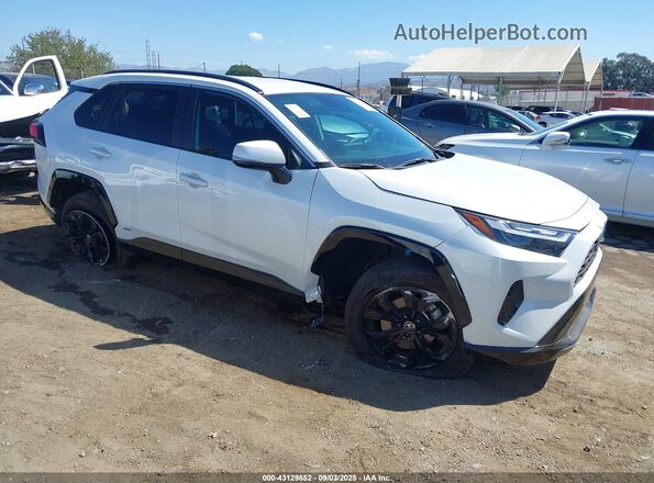 2T3T6RFV0RW057181 2024 TOYOTA RAV4 HYBRID White Przód prawy