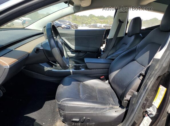 5YJ3E1EB0JF070521 2018 TESLA MODEL Black Առջևի վահանակի տեսք