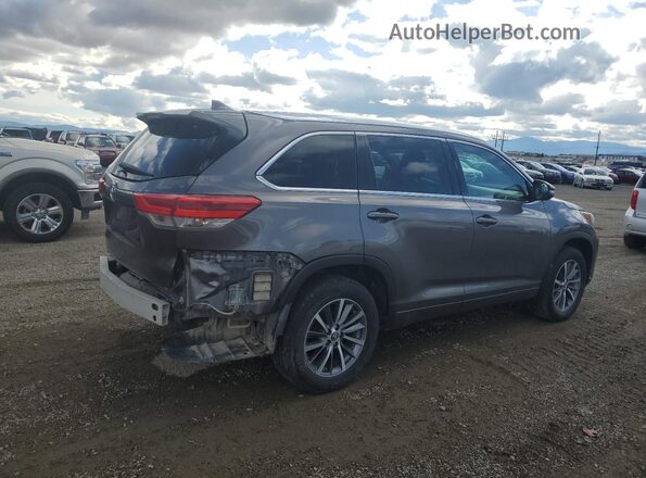 5TDJZRFH0JS882488 2018 TOYOTA HIGHLANDER Gray Front right