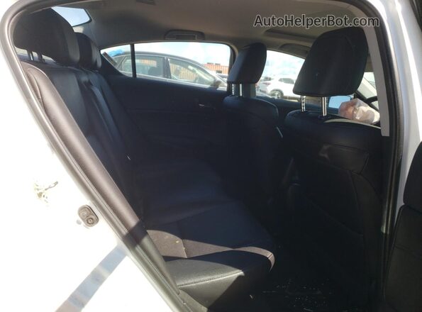 19UDE2F74HA004045 2017 ACURA ILX Белый Вид задних сидений
