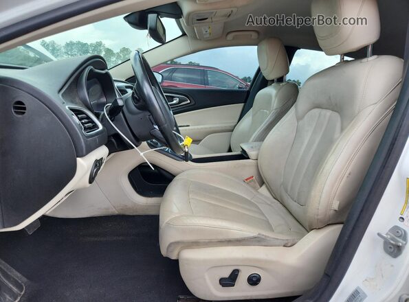 1C3CCCAB4HN500364 2017 CHRYSLER 200 White Սալոնի դիմացի տեսք