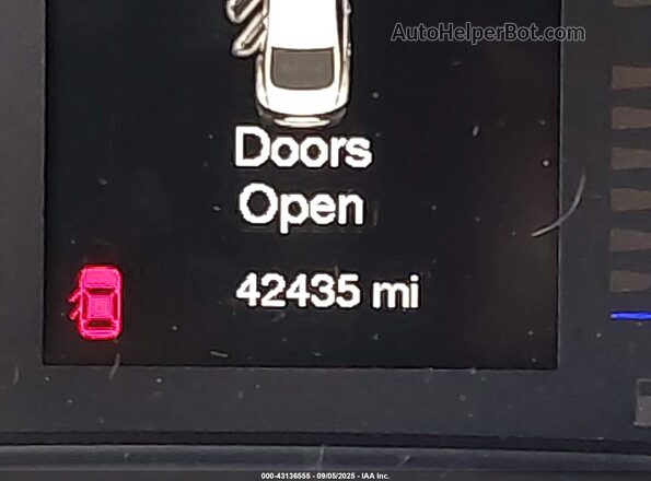 1C3CCCAB4HN511946 2017 CHRYSLER 200 White 360 interior view