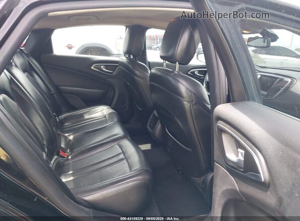 1C3CCCAB8HN506765 2017 CHRYSLER 200 Black Widok naklejki z numerem VIN
