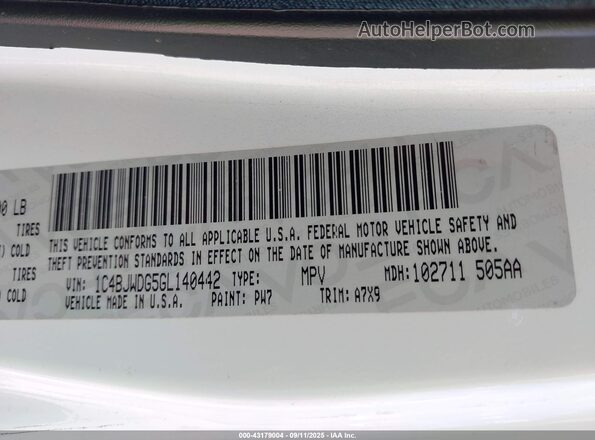 1C4BJWDG5GL140442 2016 JEEP WRANGLER UNLIMITED White Engine compartment view