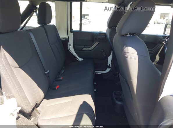 1C4BJWDG5GL140442 2016 JEEP WRANGLER UNLIMITED White VIN sticker view