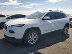 2018 Jeep Cherokee Latitude Plus White vin: 1C4PJLLB6JD525083