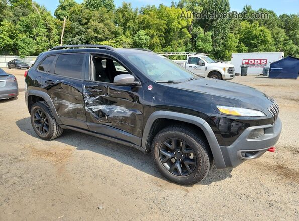 1C4PJMBB8JD529580 2018 JEEP CHEROKEE Черный Передняя правая четверть