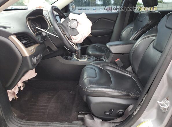 1C4PJMDB9JD550029 2018 JEEP CHEROKEE Silver Vista interior delantera