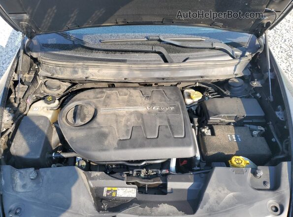 1C4PJMDX3JD602945 2018 JEEP CHEROKEE Black Սալոնի հետևի տեսք