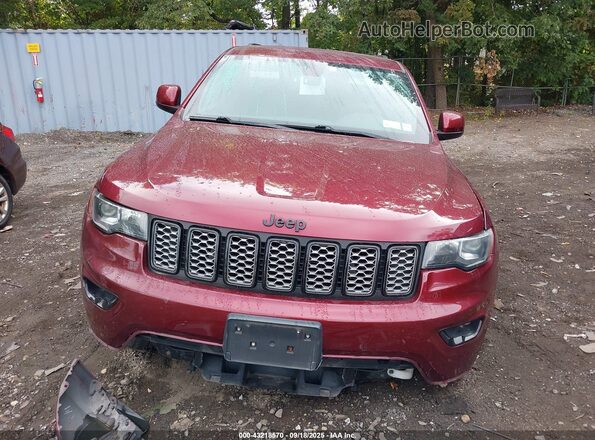 1C4RJFAGXJC178968 2018 JEEP GRAND CHEROKEE Бордовый Вид щитка приборов