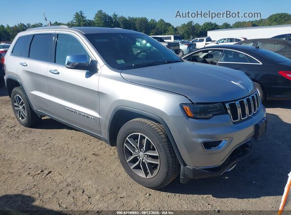 1C4RJFBG1JC373565 2018 JEEP GRAND CHEROKEE Серебряный Передняя правая четверть