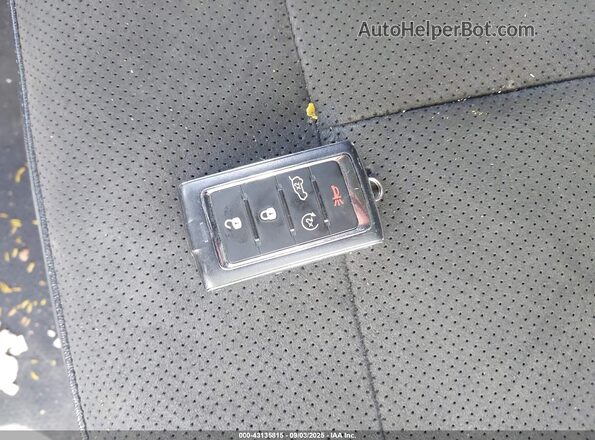 1C4RJKAG0P8102437 2023 JEEP GRAND CHEROKEE L Белый Вид панели приборов