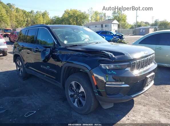 1C4RJYB64PC666050 2023 JEEP GRAND CHEROKEE 4XE Черный Передняя правая четверть