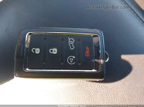 1C4RJYB64PC666050 2023 JEEP GRAND CHEROKEE 4XE Черный Вид панели приборов