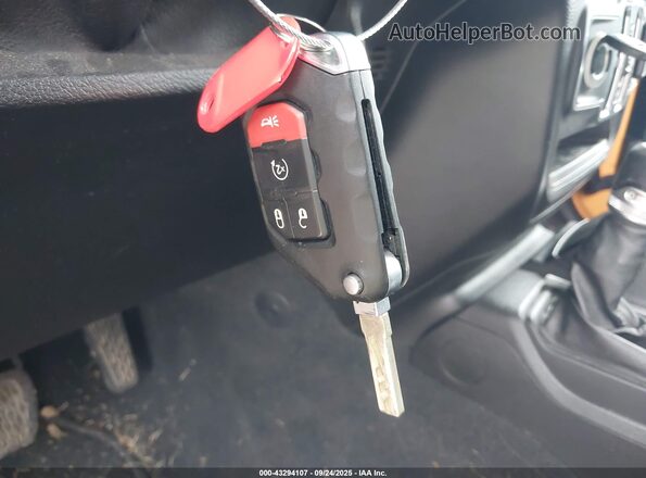 1C6HJTAG6ML543524 2021 JEEP GLADIATOR Yellow Widok deski rozdzielczej