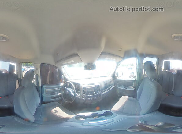 1C6RR6FG0JS340198 2018 RAM 1500 Burgundy 360 interior view