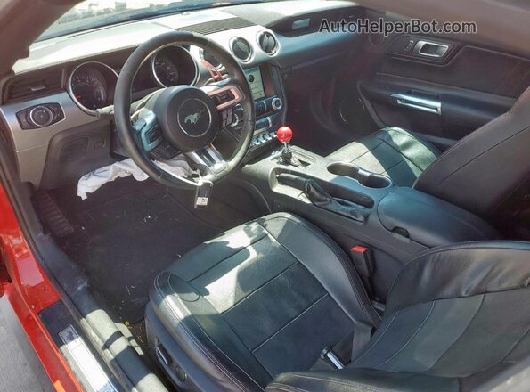 1FA6P8TH0J5118159 2018 FORD MUSTANG Red Vista del salpicadero