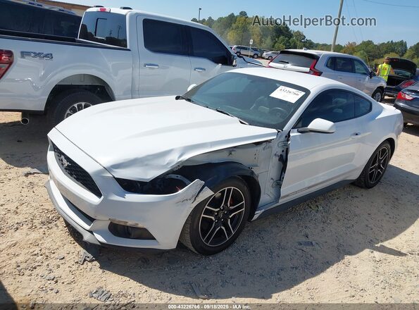 1FA6P8TH7H5328588 2017 FORD MUSTANG Белый Передняя левая четверть