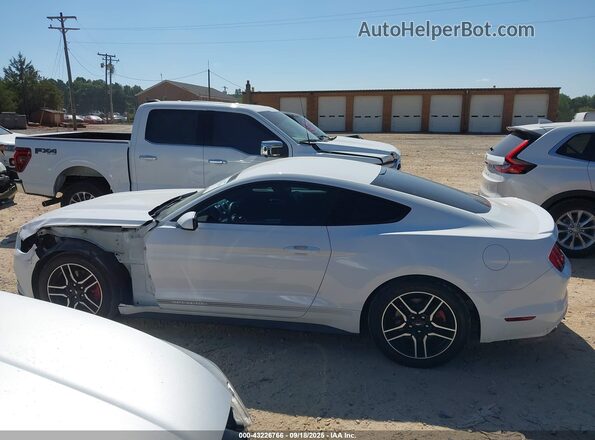 1FA6P8TH7H5328588 2017 FORD MUSTANG Белый 